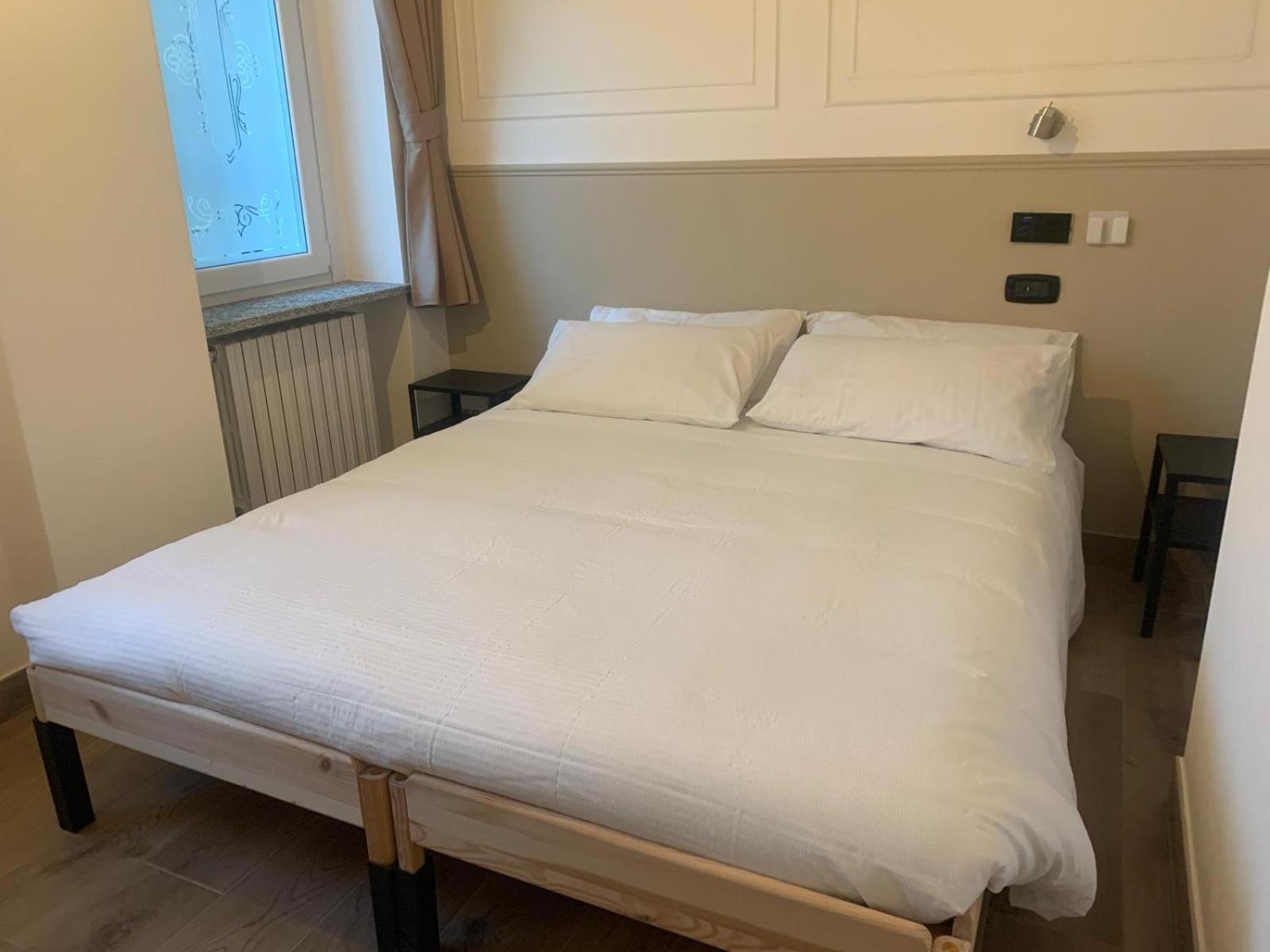 Center'S Rooms Garlasco City Haven Extérieur photo